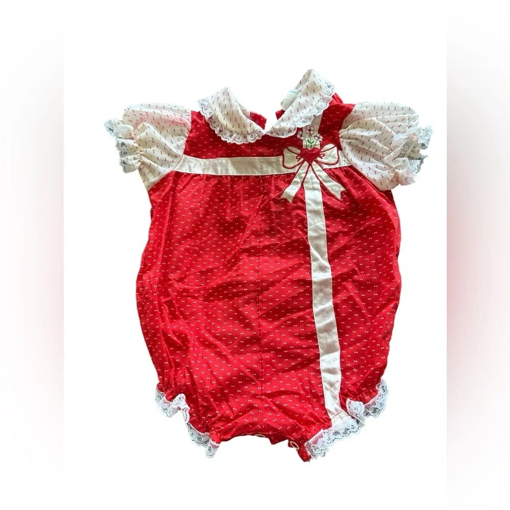 VINTAGE♥️ Red and White Baby Romper GIRL 🎀